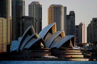 ��p���l����΃I�[�X�g�����A��